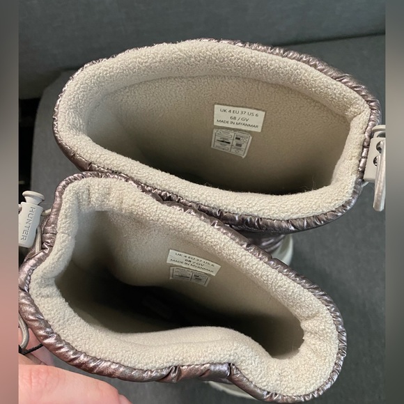 Sold. Hunter Metallic Insulated Snow Boot Tall - Picture 7 of 10